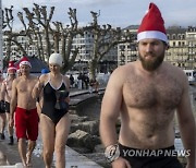 SWITZERLAND CHRISTMAS SWIMMING