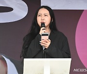 최서원 6년 만에 임시석방...딸 정유라 "기뻐서 눈물이 흐른다"