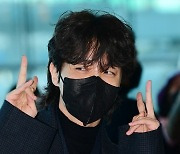 [TEN 포토] BTS 제이홉 '자체발광 비주얼'