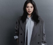 '조재현 딸' 조혜정, 4년만 SNS 재개…사뭇 달라진 분위기