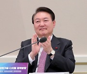 尹 "北 어떤 도발도 확실히 응징…핵있다고 두려워해선 안돼"