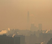 Korea to reduce ultrafine dust levels by a third over decade