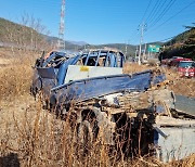 광양서 1톤 화물트럭 전신주 들이받아…70대 운전자 심정지