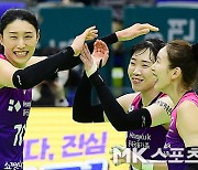 김연경 ‘승리의 미소’ [MK포토]