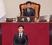 한동훈 '노웅래 문자' 공개 두고 민주·법무부 공방