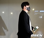 류현진, '빠른 출국으로 드러낸 내년 시즌 복귀 의지' [사진]