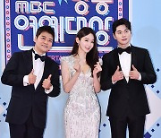 [ST포토] 전현무-강민경-이이경, 'MBC 방송연예대상 MC'