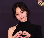 [TEN 포토] 연우 '예쁘다는 말로는 부족해!'