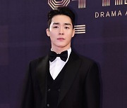 [포토] 서하준 '설레는 시상식 참석'