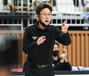 하윤기 활약에 놀란 서동철 감독 “잘한다는 수준 넘어섰다” [KBL]