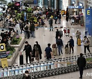 중국발 코로나19 유입 방지…제주~중국 직항 항공편 잠정 중단