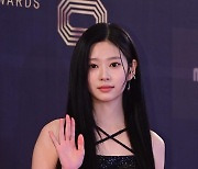 김민주, 순수한 손인사 (2022 MBC 연기대상)[포토]