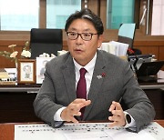 [신년인터뷰] 홍태용 김해시장 "경기침체 최소화·경제 체질 전환 집중"