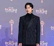 [포토] 김남길, '언제봐도 멋진 남자' (2022 SBS 연기대상)