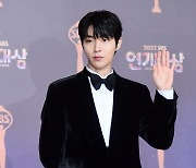 [포토] 황인엽, '강렬한 눈빛' (2022 SBS 연기대상)