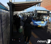 '서울 시민의 발' 대중교통…새해 줄줄이 요금 인상 예고