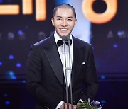 '삭발' 이승기의 뼈 있는 말…문체부는 칼 빼들었다