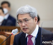 윤희성 수은행장 "불확실성 대비해 위기를 재도약 기회로 삼아야"