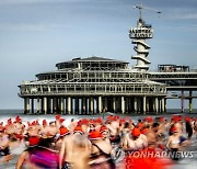 NETHERLANDS NEW YEAR DIVE