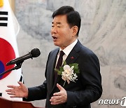 金의장 "호남서 보수·TK서 진보 당선…3월 중순까지 총선제도 확정"