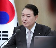 윤석열 "연초 개각없다" 개각설에 선 그어