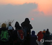 광주 시민, 새해 시정 핵심 열쇳말은 '복합 쇼핑몰'