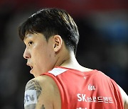 [JB화보] 서울 SK, 97-63으로 원주 DB에 홈승리