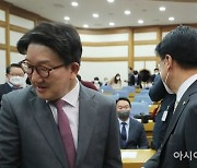 권성동 불출마한 날, '모태TK' 동영상 올린 나경원