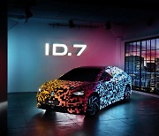 [CES 2023]폭스바겐, 700㎞ 달리는 전기 세단 'ID.7' 공개