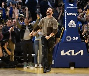 커리, GSW 단장이 직접 복귀 날짜 밝히다[NBA]