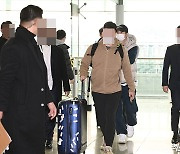 송중기 '철통 경호 속 출국'[엑's HD포토]