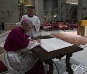 VATICAN POPE BENEDICT XVI