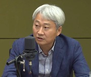 박지원 "이재명 DJ보다 대단"…김근식 "주군 모욕하면서까지 아부"