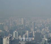 황사 유입으로 주말 미세먼지 최악···전국 대부분 비상저감조치 시행