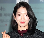 박신혜 ‘얼굴만큼 예쁜 하트’[포토엔HD]