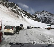 INDIA KASHMIR TRANSPORT ZOJILA PASS OPEN