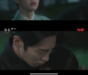 ‘환혼2’ 고윤정, 낙수 영혼 사라졌나...이재욱에 “사랑해”