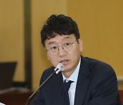 김웅 "이재명, 조사도 혼자 못가는 민주당 금쪽이"