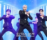 [포토]SF9, 남성미 발산중