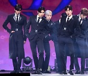 [포토] SF9, '상남자들의 카리스마'