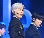 SF9 재윤,'빠져드는 눈빛' [사진]