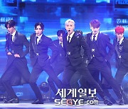 [포토] SF9 '완벽한 컴백 무대'