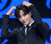 SF9 로운, 곰돌이 떠구 왔어요 [SE★포토]