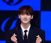 SF9 주호, 러블리한 손하트 [포토]