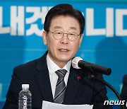 이재명 "검찰정권의 폭력적인 왜곡·조작 시도 굴하지 않을 것"