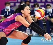 [포토]김연경, '안정적인 리시브'