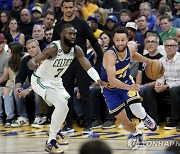 [NBA] 현지기자들의 전망 “GSW, 후반기 돌풍의 팀”…MVP 돈치치