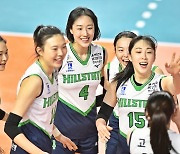 현건, 1·2위 자존심 싸움서 흥국에 3-2 勝… 승점 차 5로 벌려