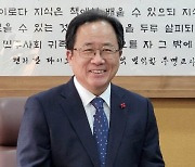 채용 합격 사실 미리 알려준 김석준 전 부산교육감 송치