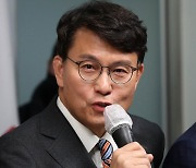 신년인사하는 윤상현 의원